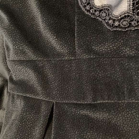 GORGEOUS Black Buffalo David Bitton Mini Dress with Leather&Lace Detailing - Picture 9 of 11